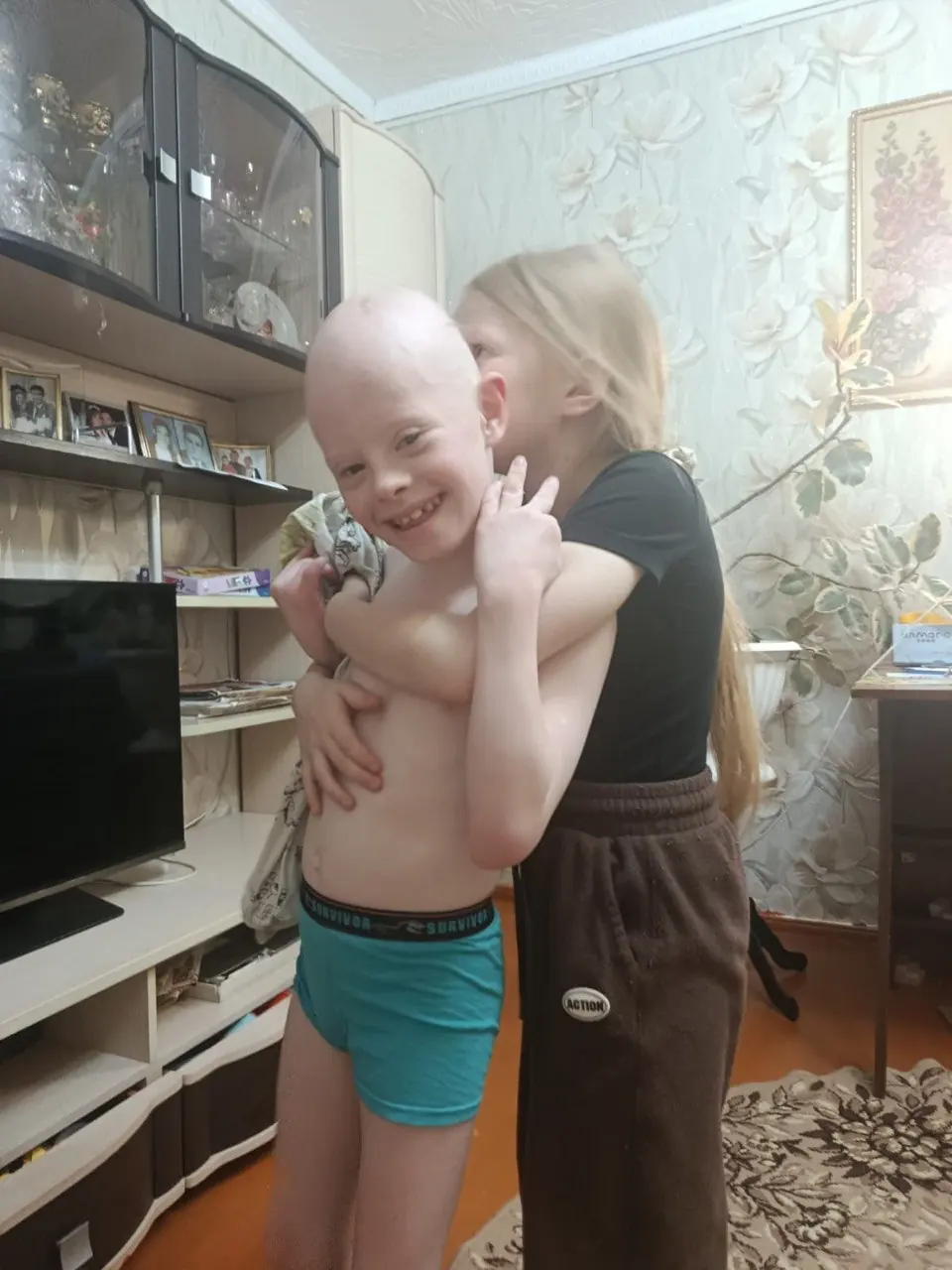 Костя с сестрой